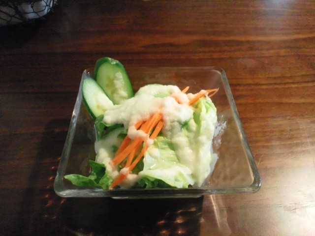 プタリカフェ　セットのサラダ