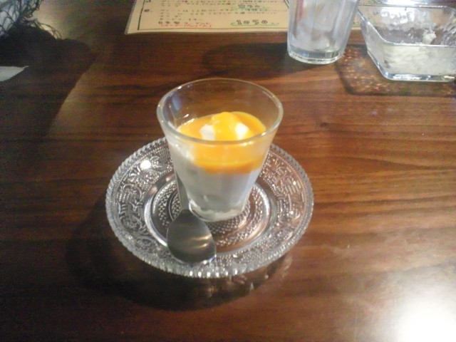 プタリカフェ　マンゴーヨーグルト